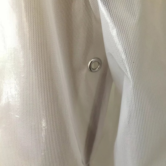 TRADEMARK RAINCOAT SHEER WHITE JACKET ZIP SIZE XS